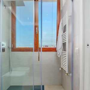 https://window-on-the-sea.in-sardinia.net