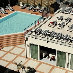 Mediterraneo Hotell Diano Marina